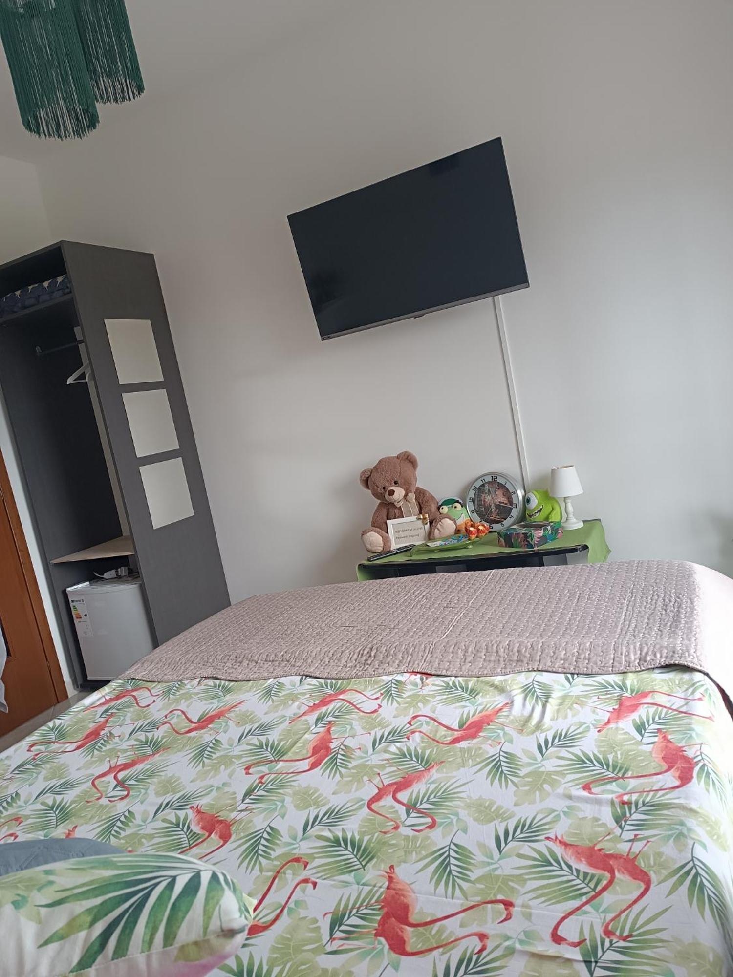 In Casa Zoe Apartment เวนาเรีย เรอาเล ภายนอก รูปภาพ